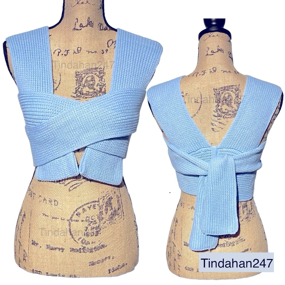 Multi-wear Style Knitted‎ Cropped Top NWOT